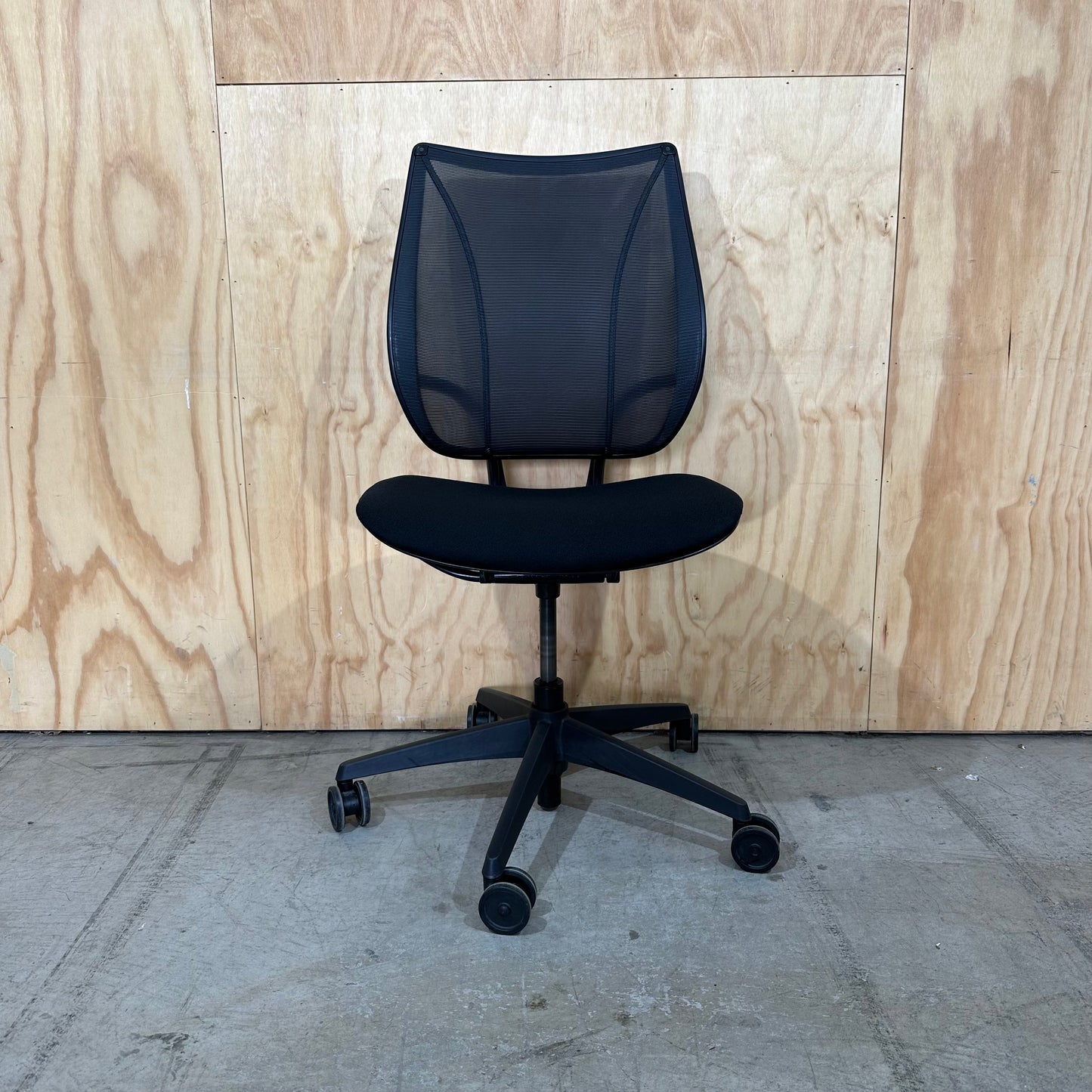 Humanscale Liberty Armless Task Chair