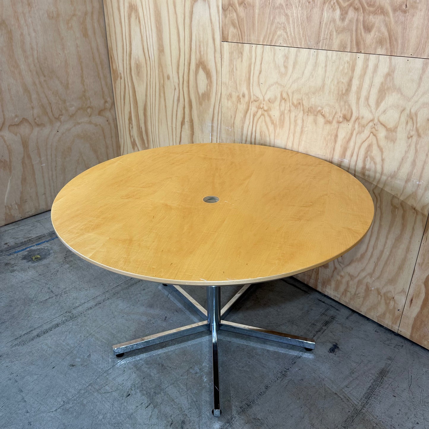 Round Table with Cable Management Hole