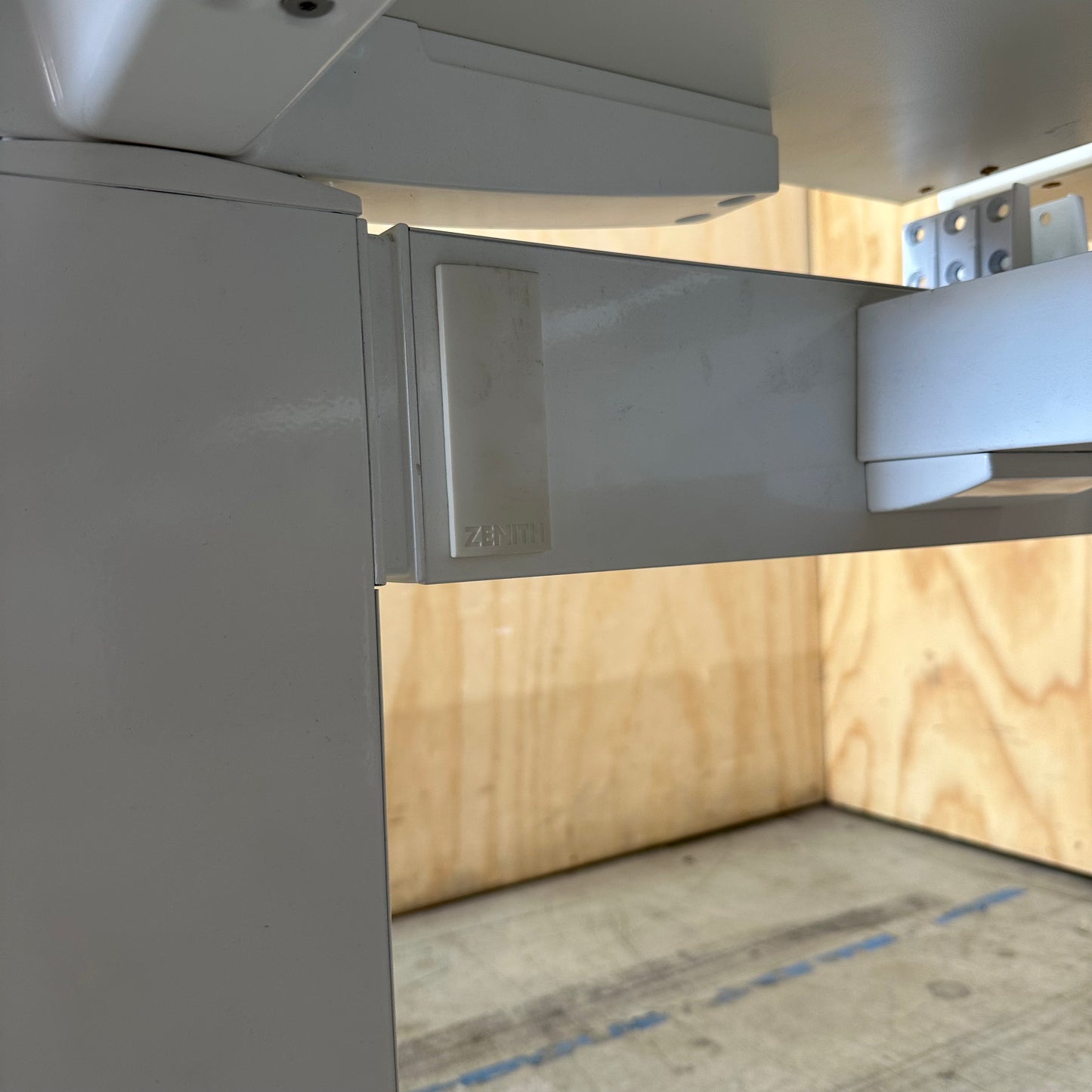 Zenith Rumba Electric Height Adjustable Workstation Pod of 2