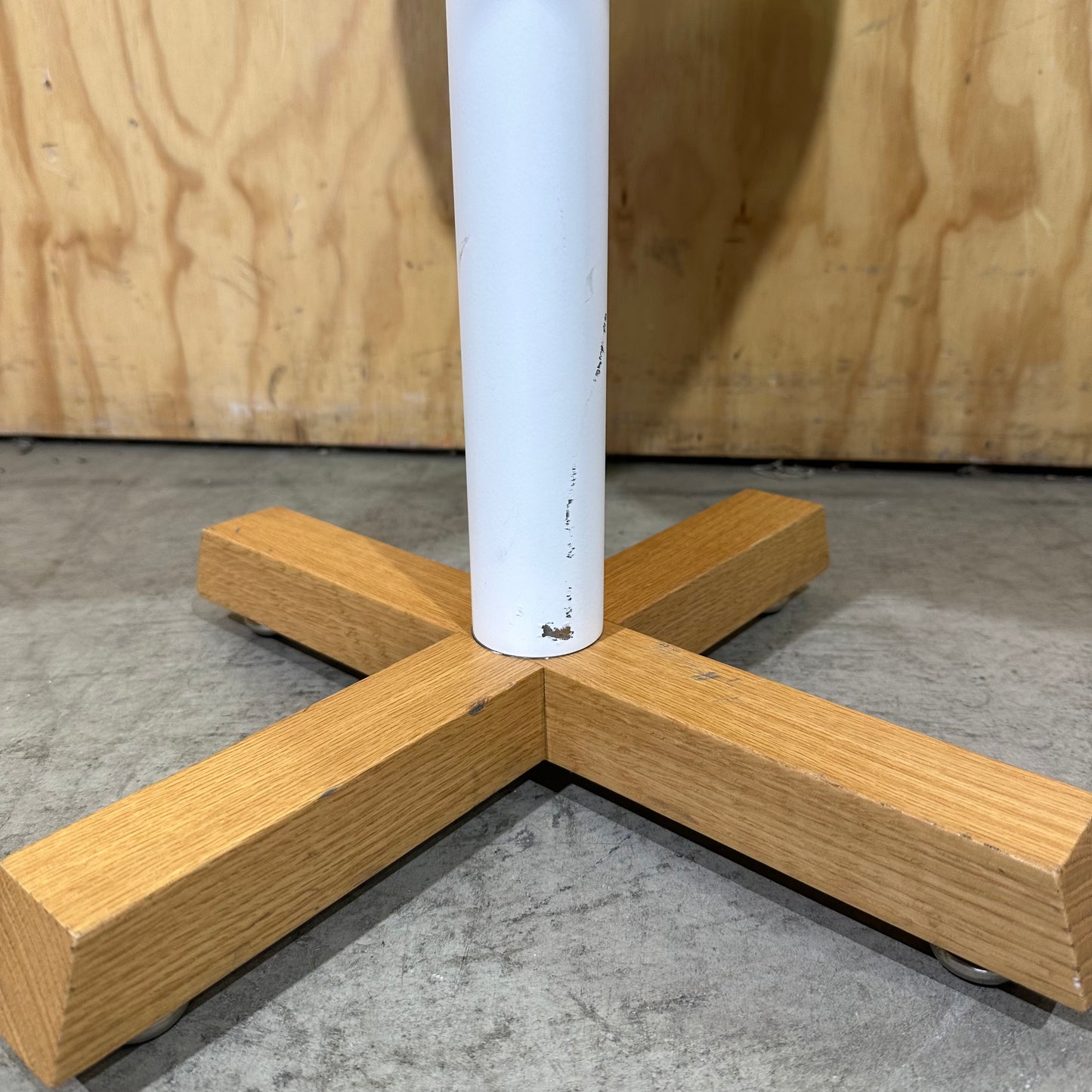 Small White Round Table with Wooden Feet