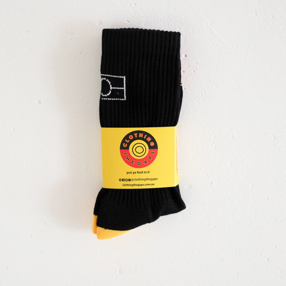 Clothing The Gaps Empty Flag Socks