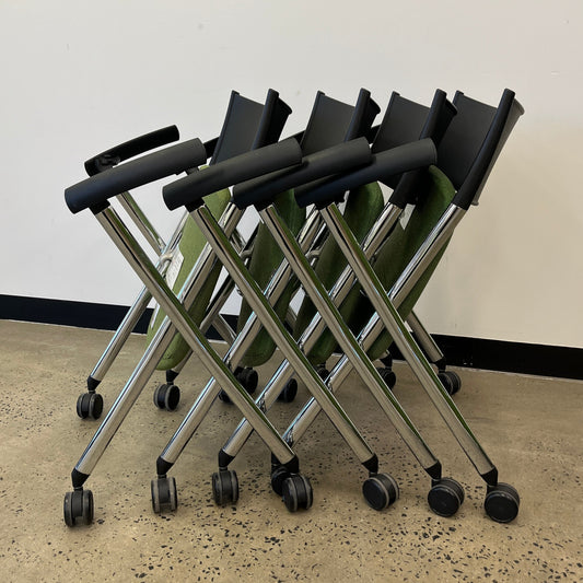 Stem Kush & Co Nesting Series Folding Meeting Chair Green