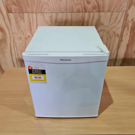 HISENSE HR6BF47 47L Bar Fridge