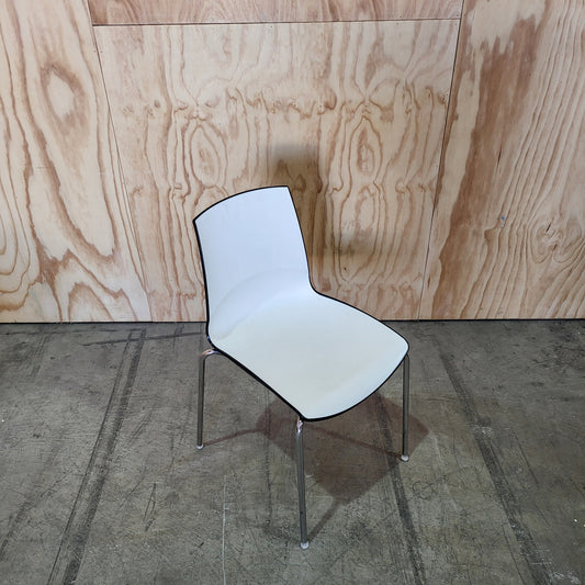 Schiavello Chair White/Black