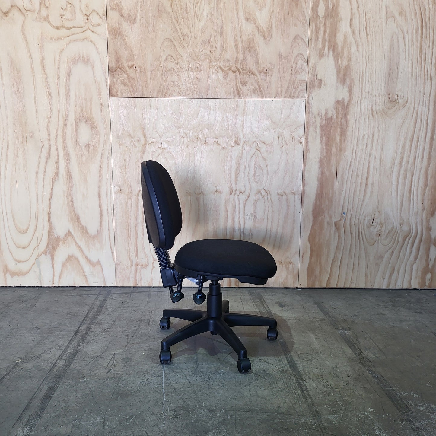 Black Task Chair