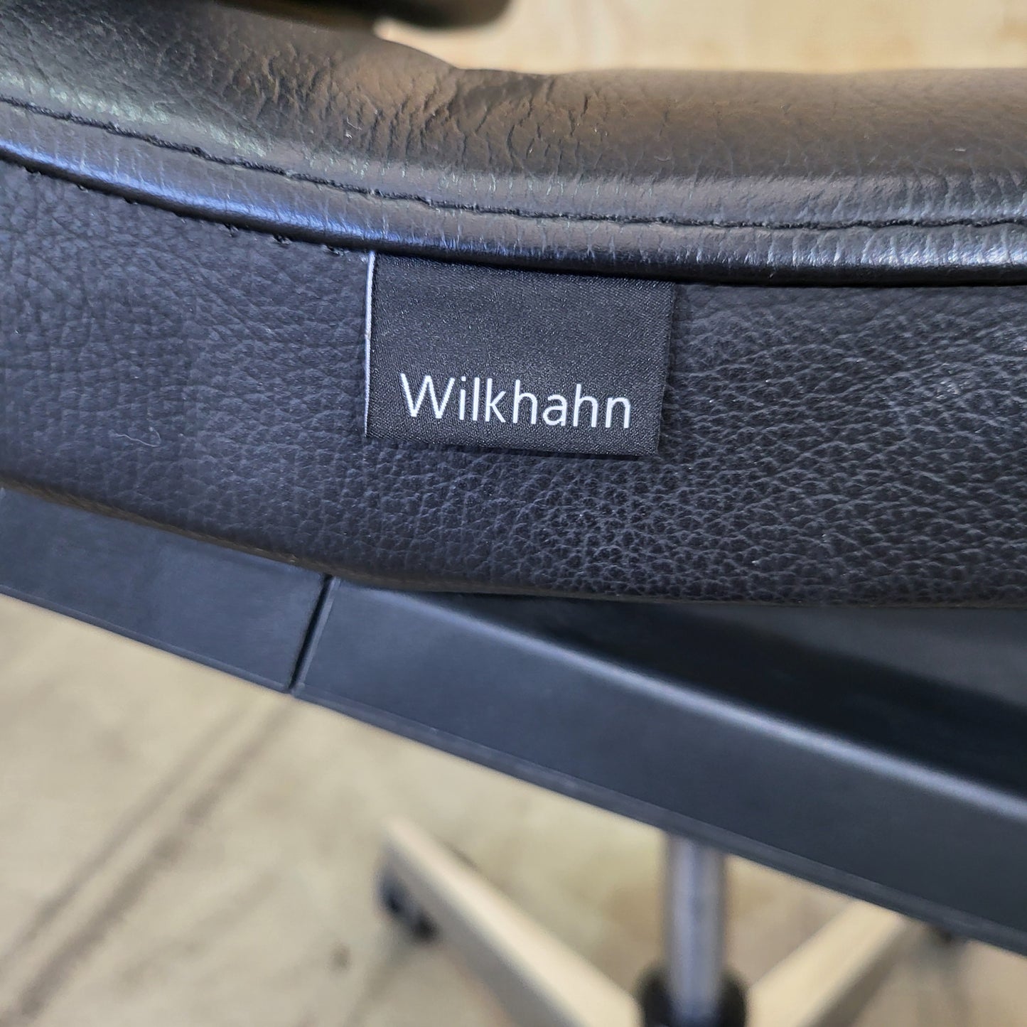 BULK BUY: Wilkhahn Neos 181/6 Black Leather Task Chair