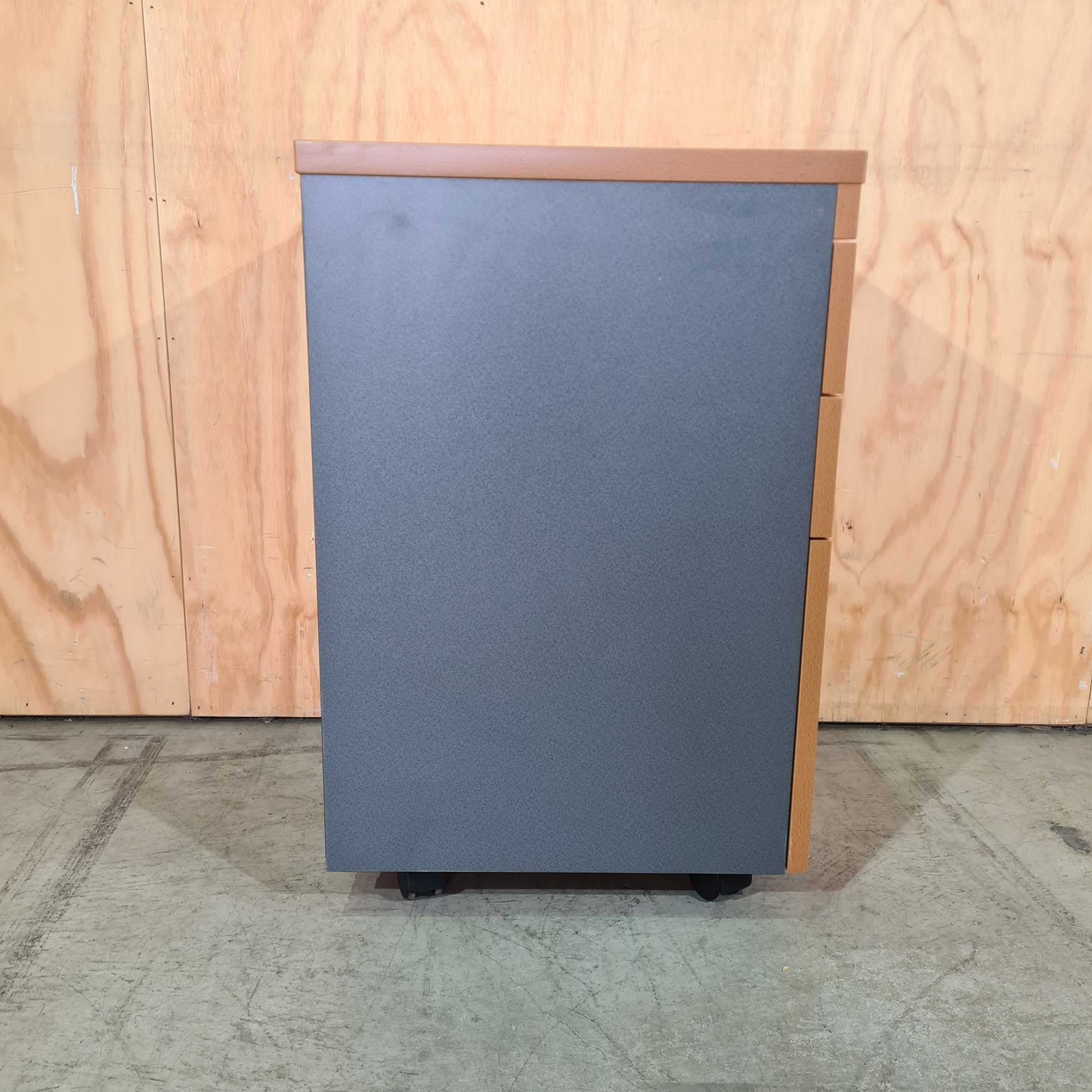 Wooden Veneer Pedestal