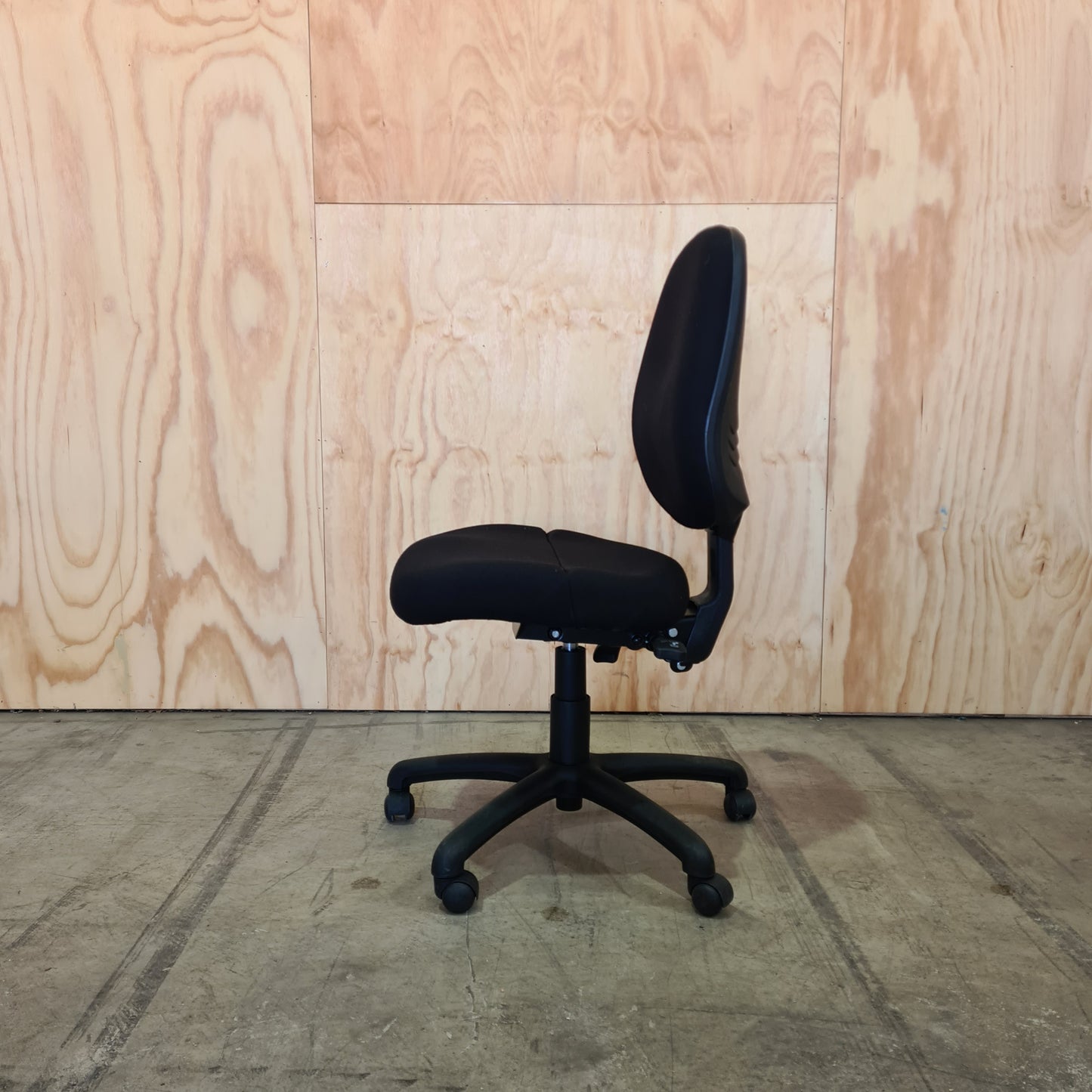 Gregory High back Task Chair Black