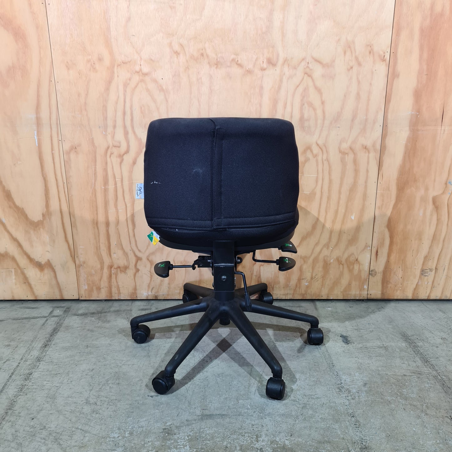 Therapod Lowback Task Chair