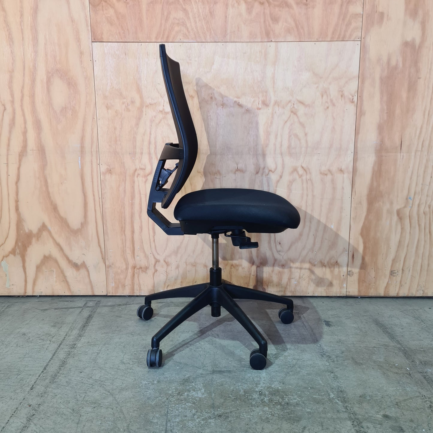 Aloha Ergonomic Task Chair Without Arms by Haworth