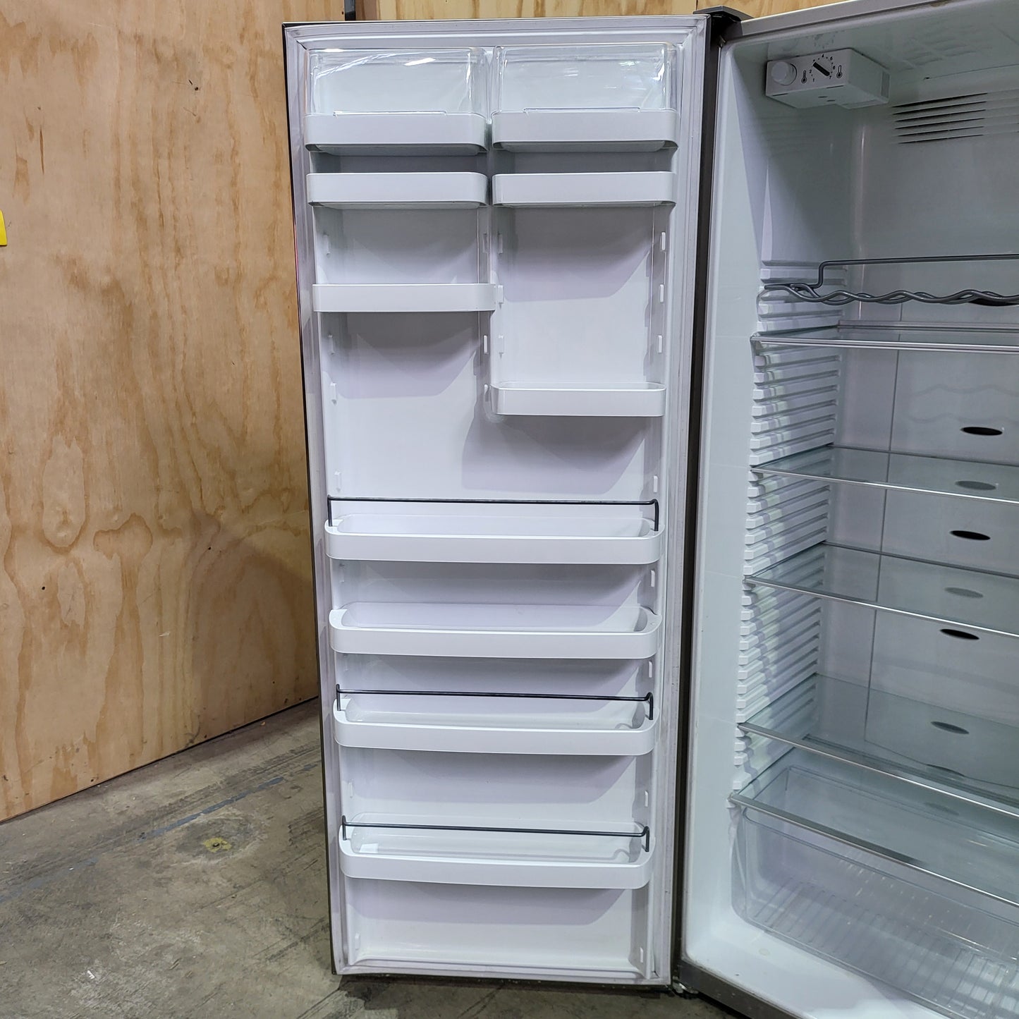 Fisher & Paykel 451L Upright Fridge E450LXFD