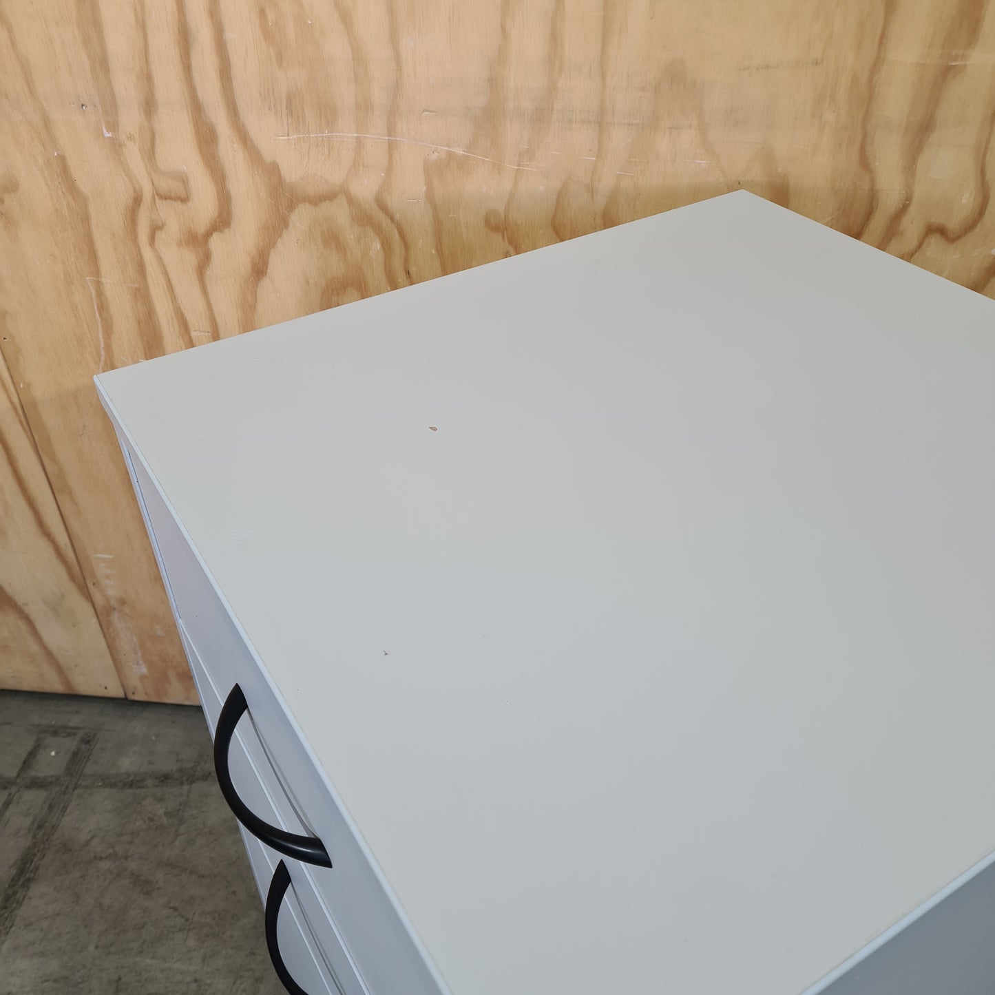 Grey Pedestal