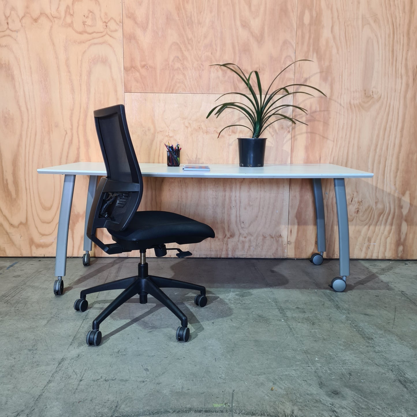 Aloha Ergonomic Task Chair Without Arms by Haworth