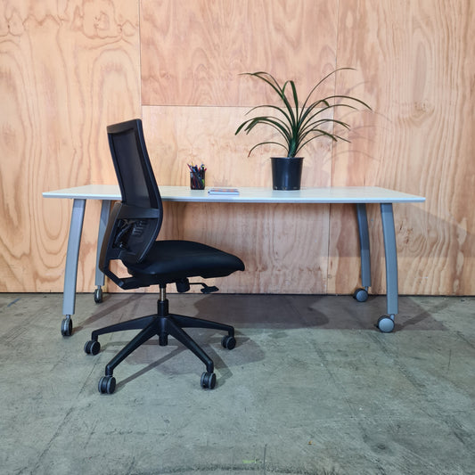 Aloha Ergonomic Task Chair Without Arms by Haworth
