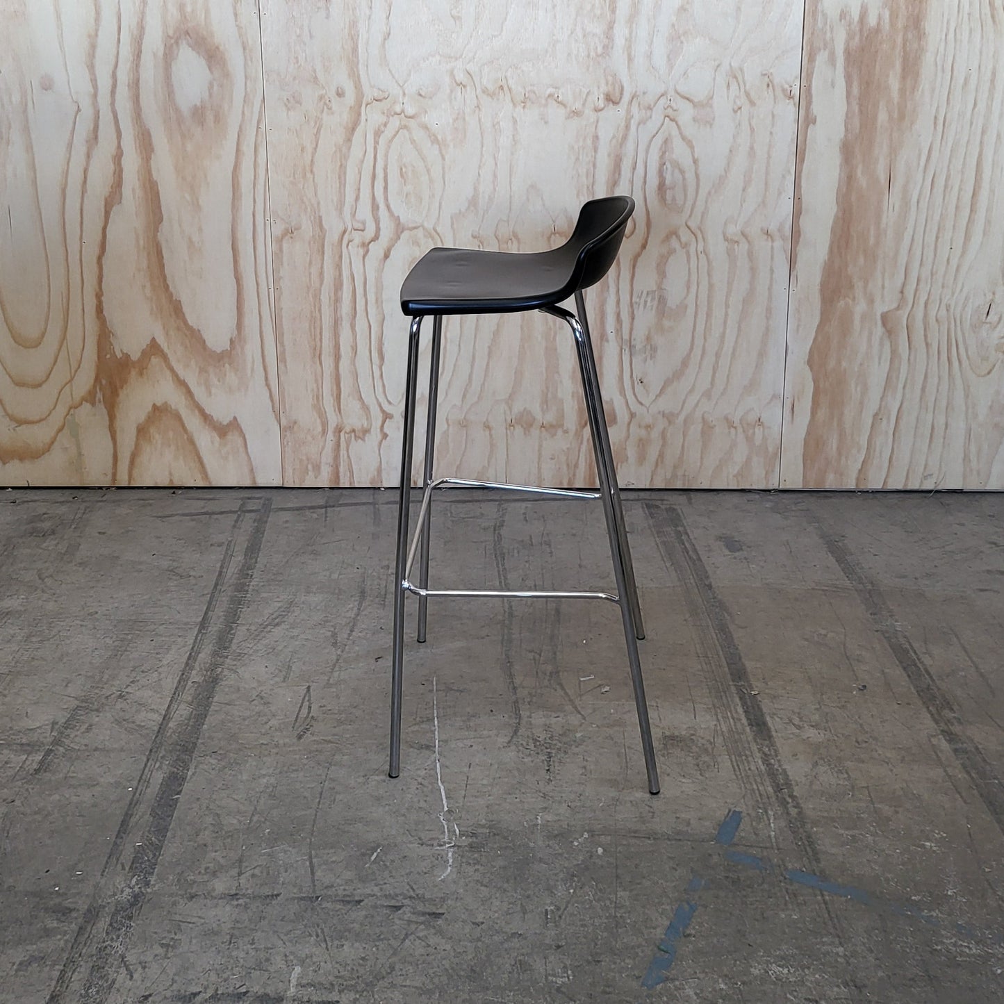 Gaber Easy Stool 77 by Studio Eurolinea