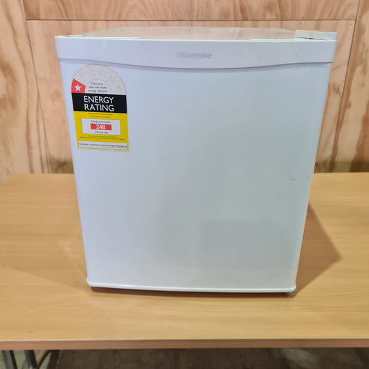 HISENSE HR6BF47 47L Bar Fridge