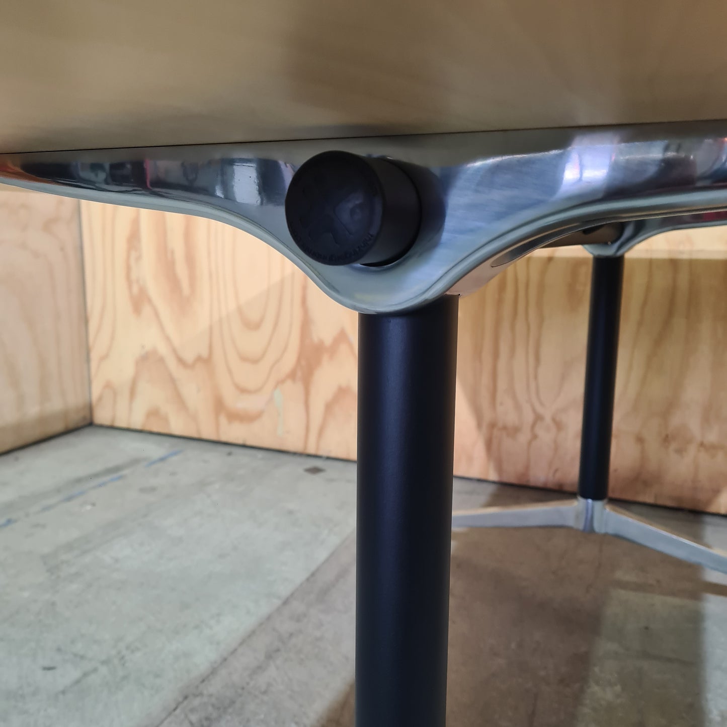 Timber Veneer Meeting Table by Thinking Works