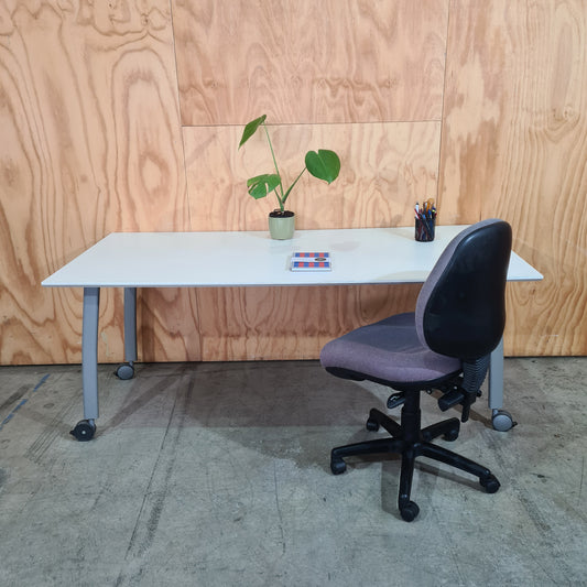 Light Grey Task Chair