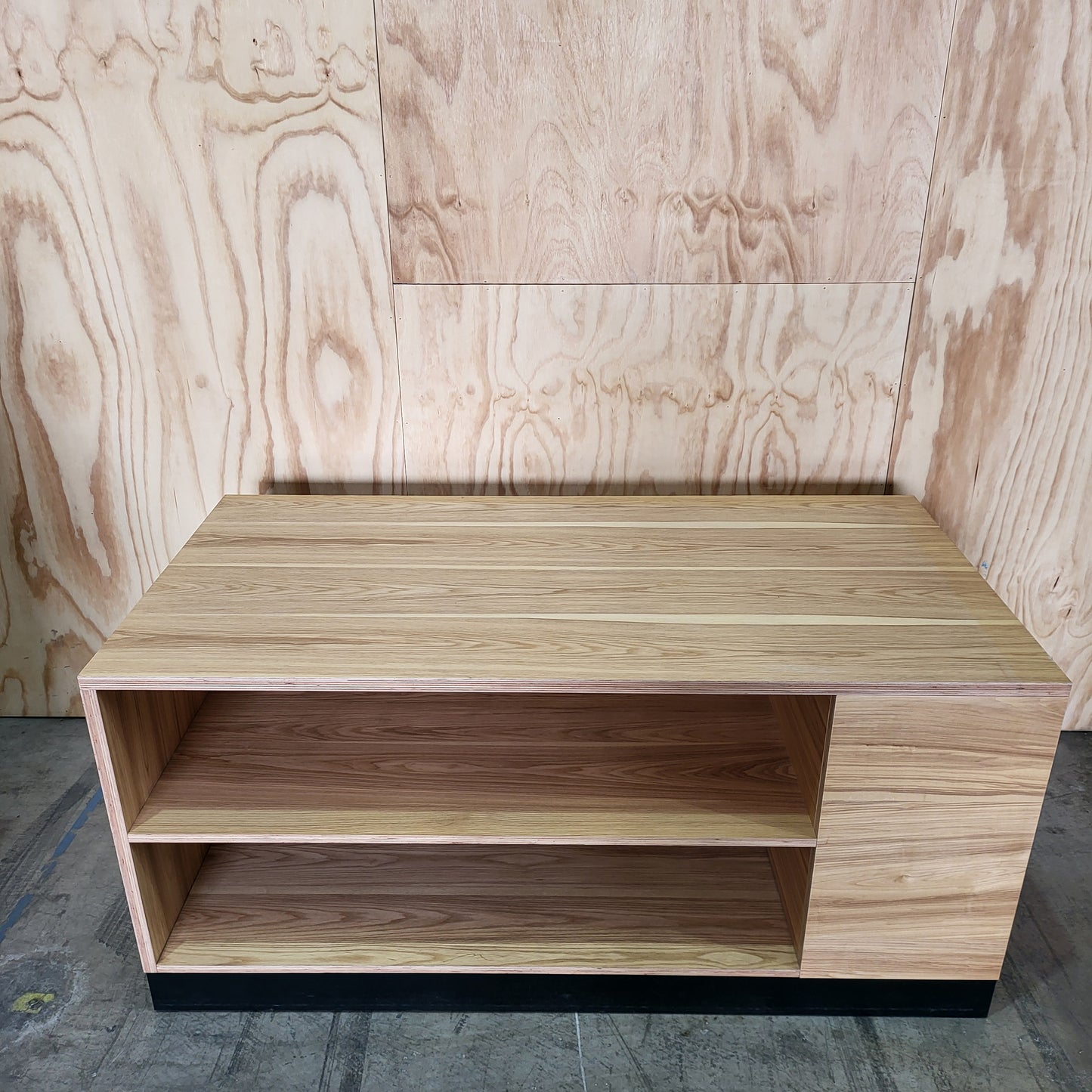 Boutique Plywood Display Counter