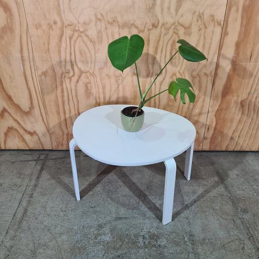 SVALSTA Nesting tables by Ikea