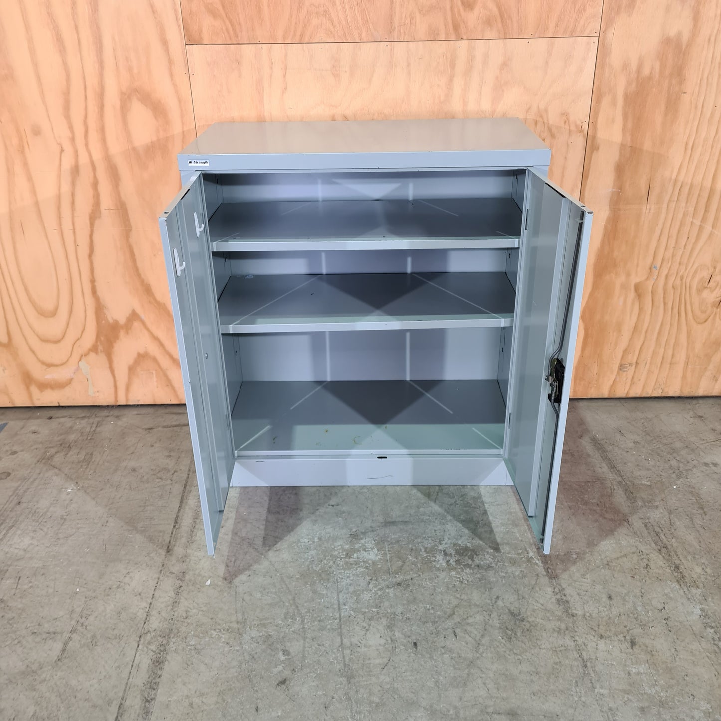 Hi Strength Swing Door Metal Cupboard