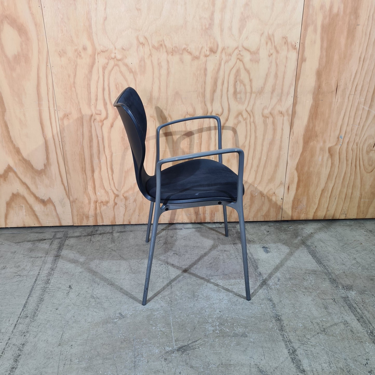 Gorka Armchair by Akaba