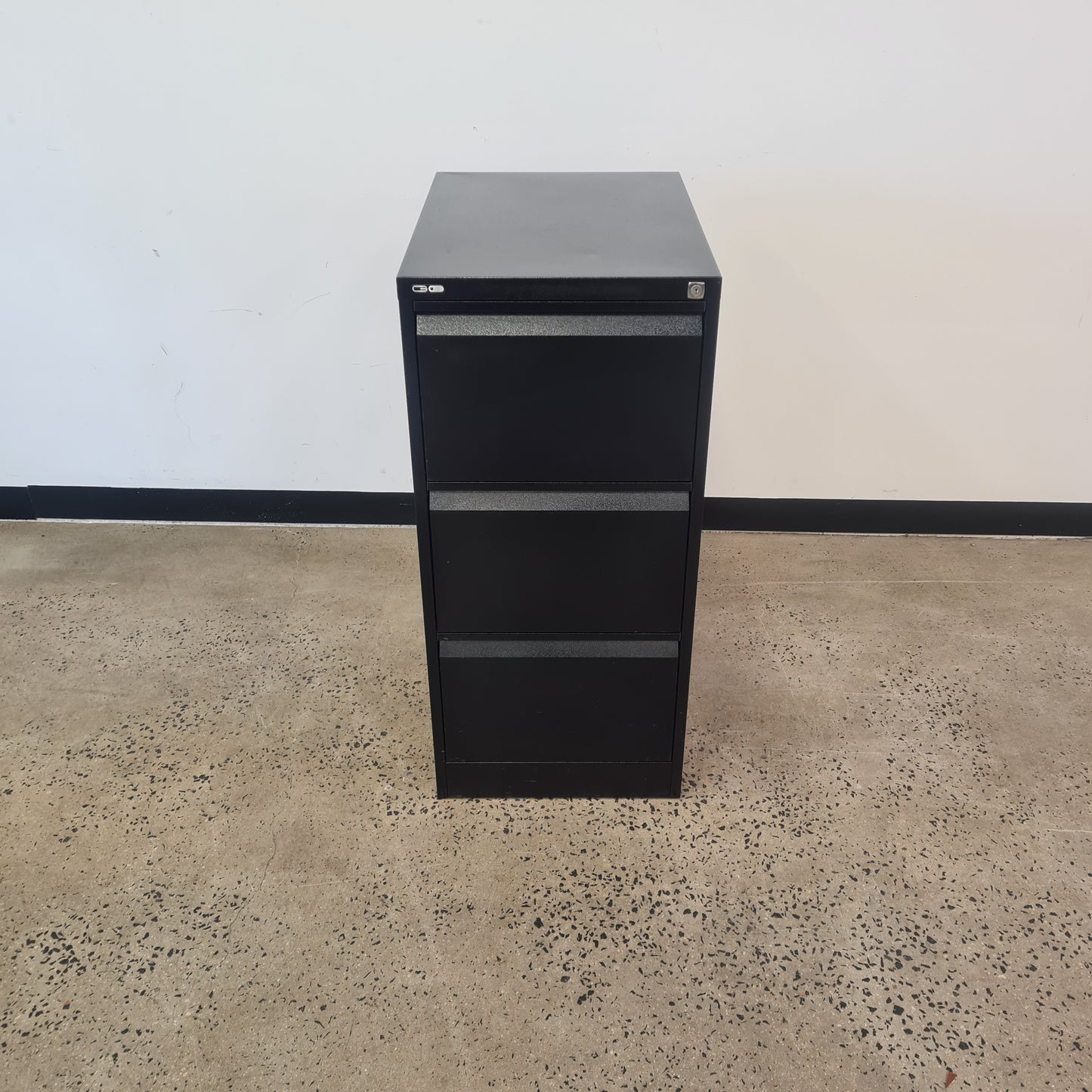 Go Steel 3 Drawer Filing Cabinet in Black With Keys