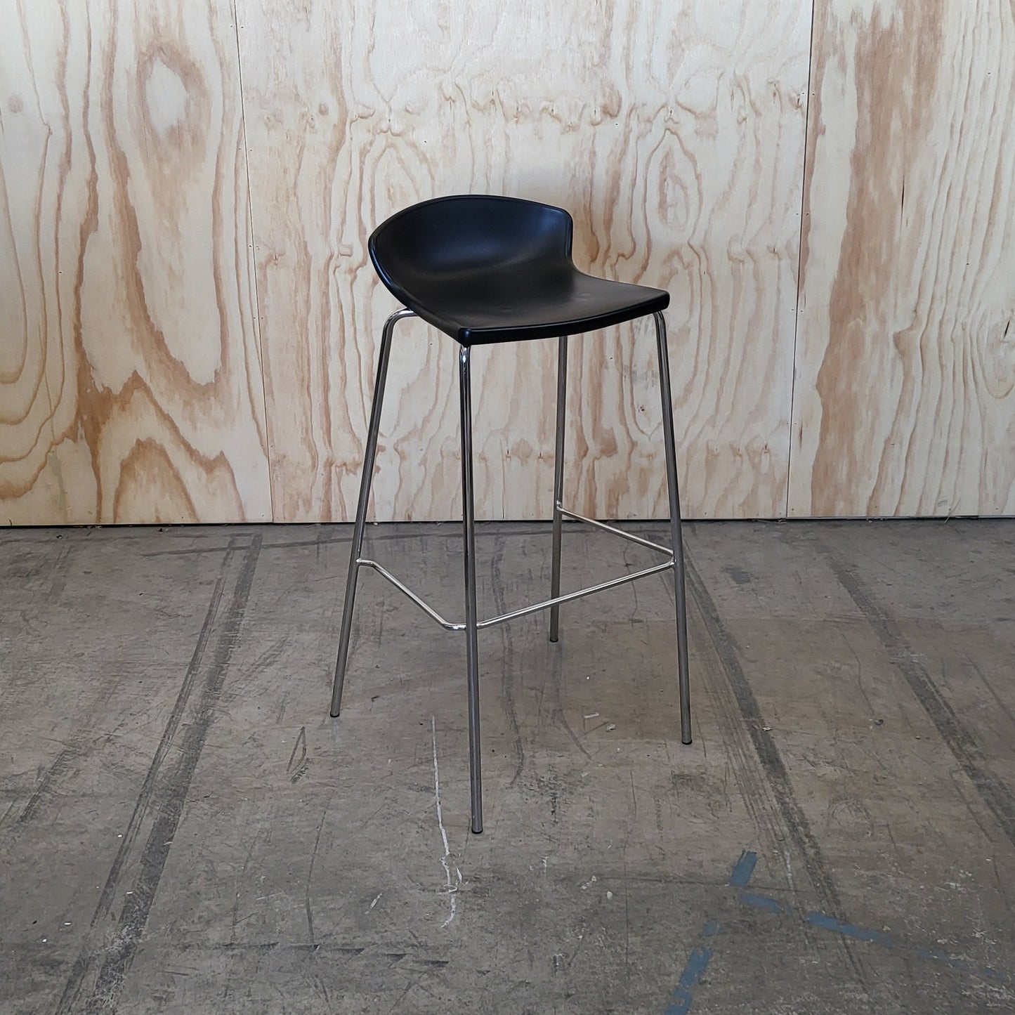 Gaber Easy Stool 77 by Studio Eurolinea