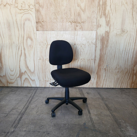 Standard Office Chair in Black