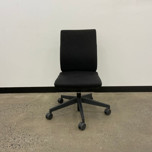 Wilkhahn Neos 181/6 Task Chair Charcoal