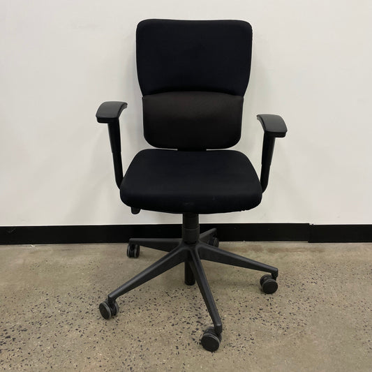 Steelcase 'Lets B Flexible' Black Office Chair