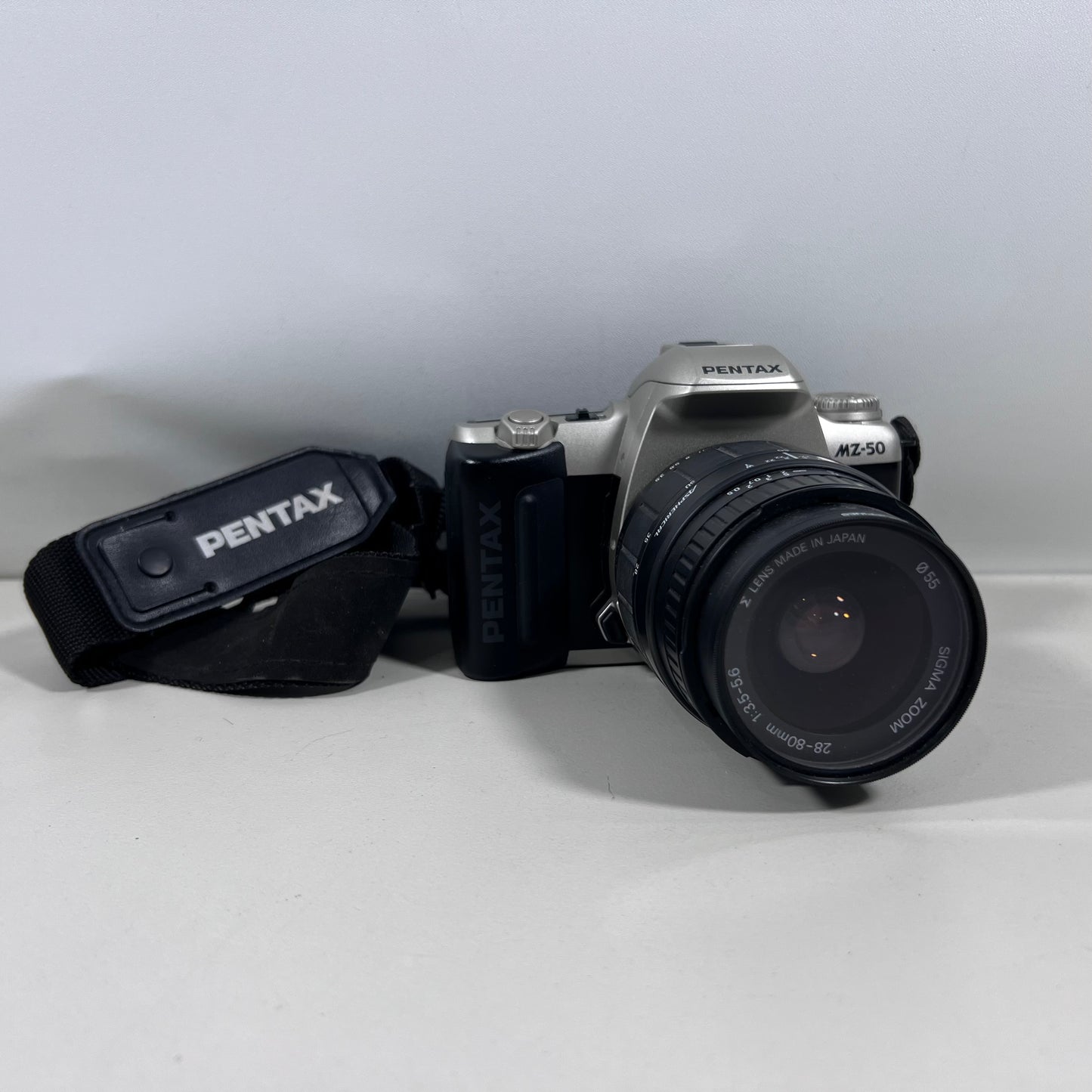 Pentax MZ-50 35mm Film Camera Untested