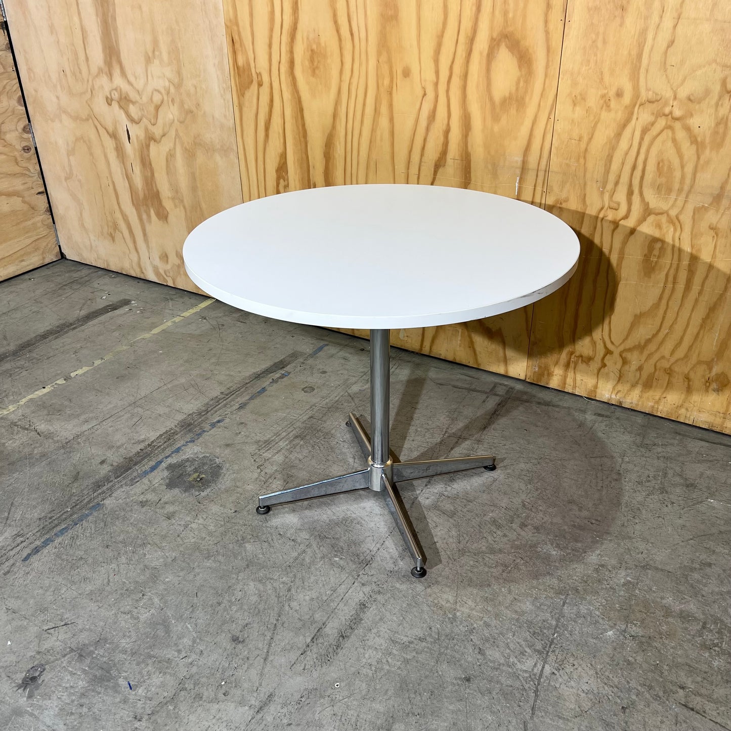 Round White Cafe Table with Chrome Base