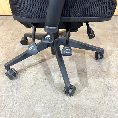 Premium Mesh Task Chair