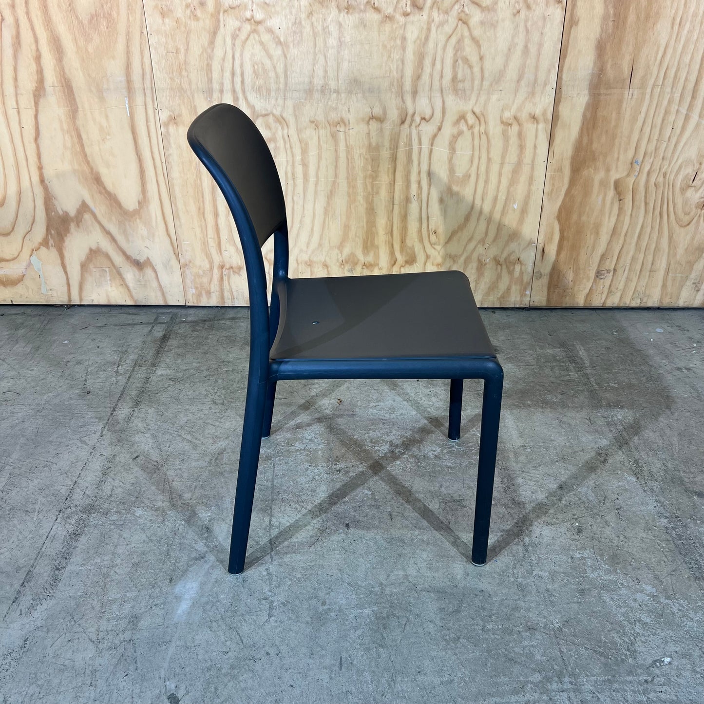 Nardi Riva Bistro Chair in Anthracite Grey