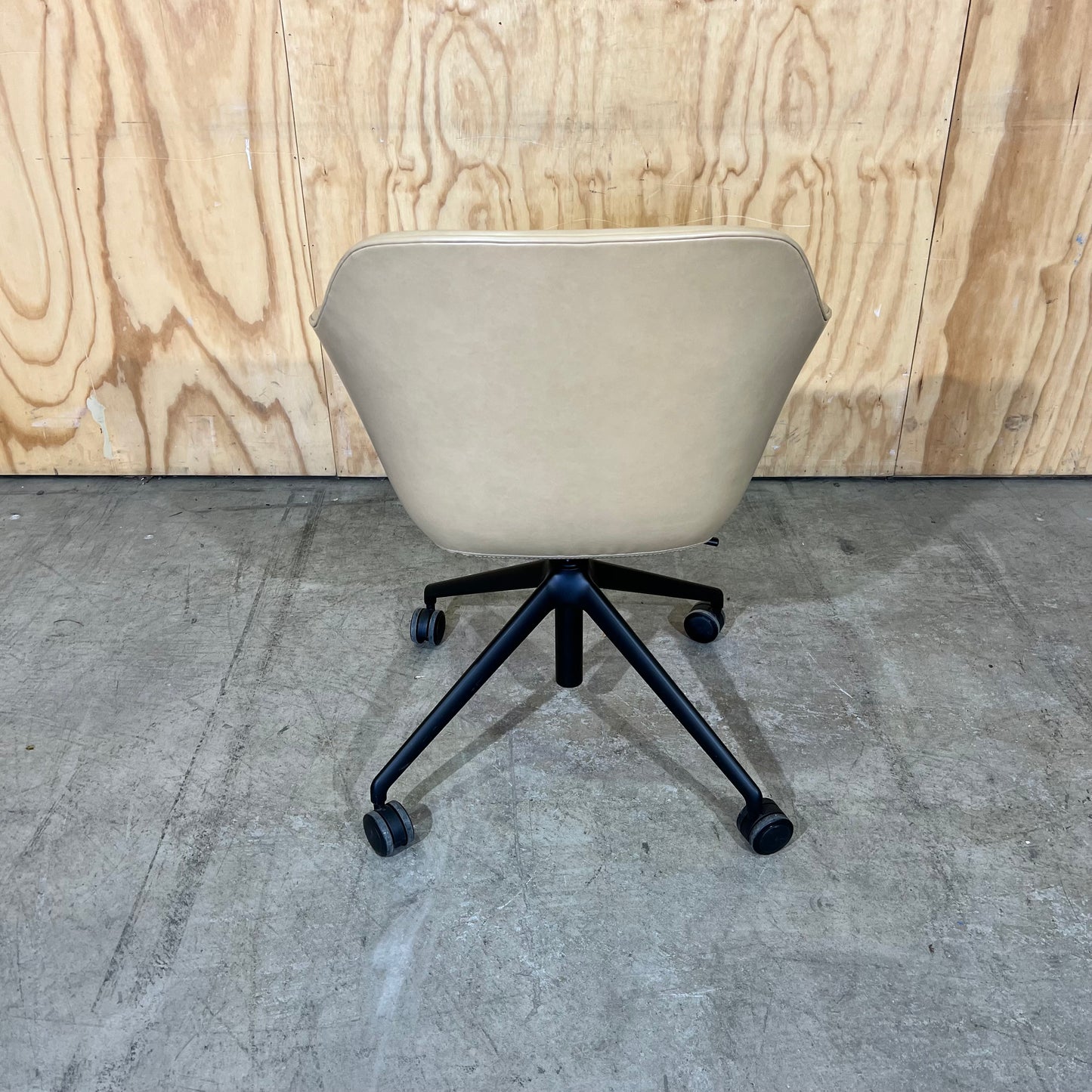 Vinyl Tub Chair by Donati (B Grade)