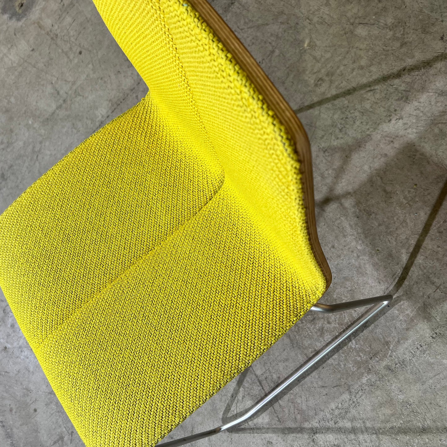Schaumburg Alvisse Chair in Yellow