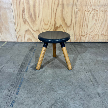 LifeSpaceJourney Spun Milking Stool