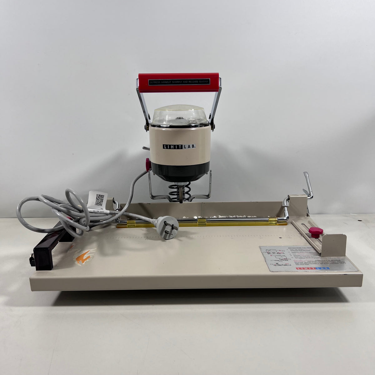 Lihit Lab Auto Punch Model P-2003  Heavy-Duty Electric Paper Drill / Auto Punch