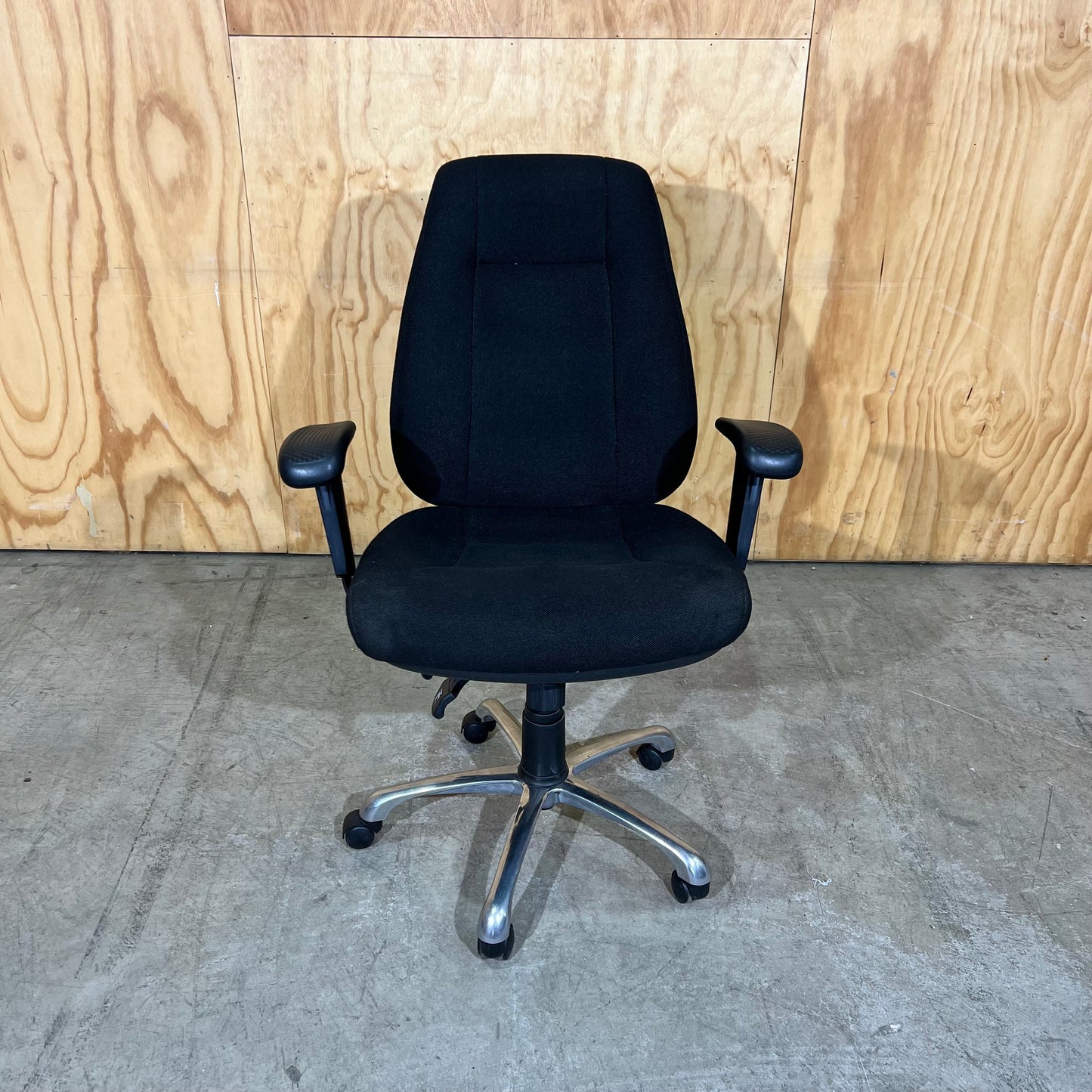 Black Upholstered Task Chair