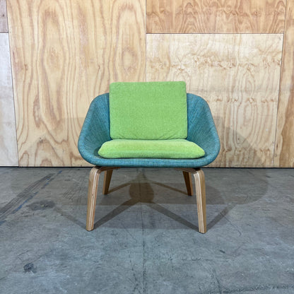 Opera Breakout Room Armchair