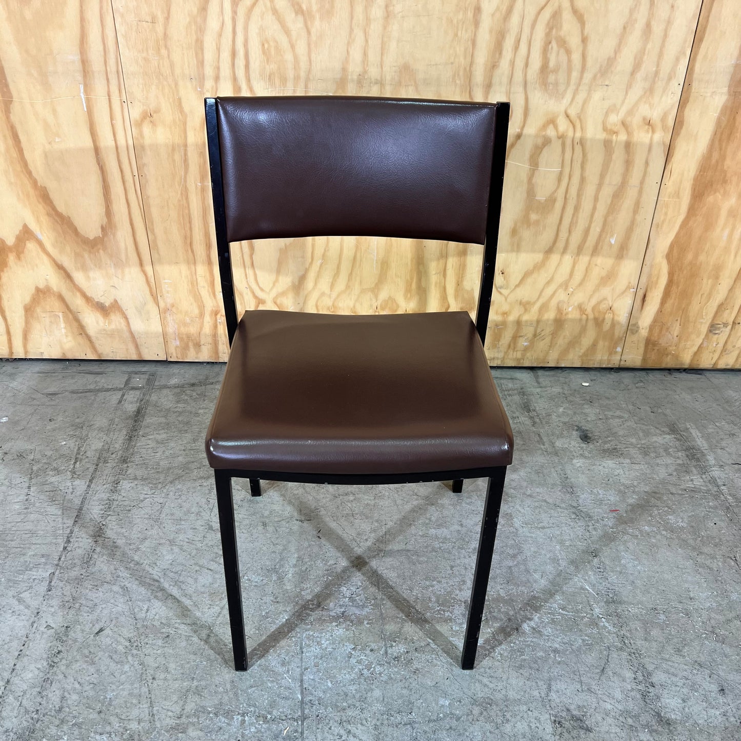 Brown Visitor Chair - Plain