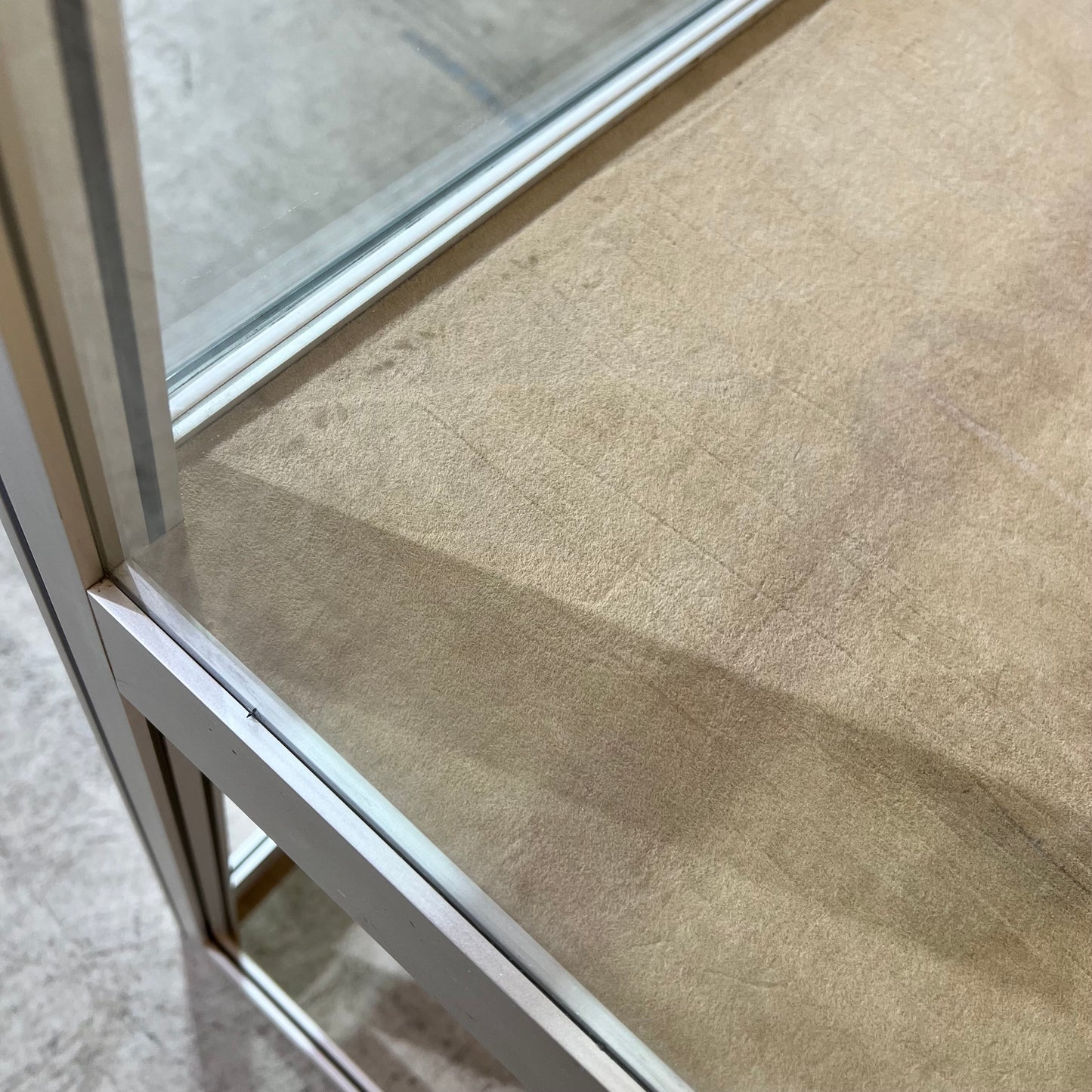 Aluminium and Glass Display Cabinet (Without Key)