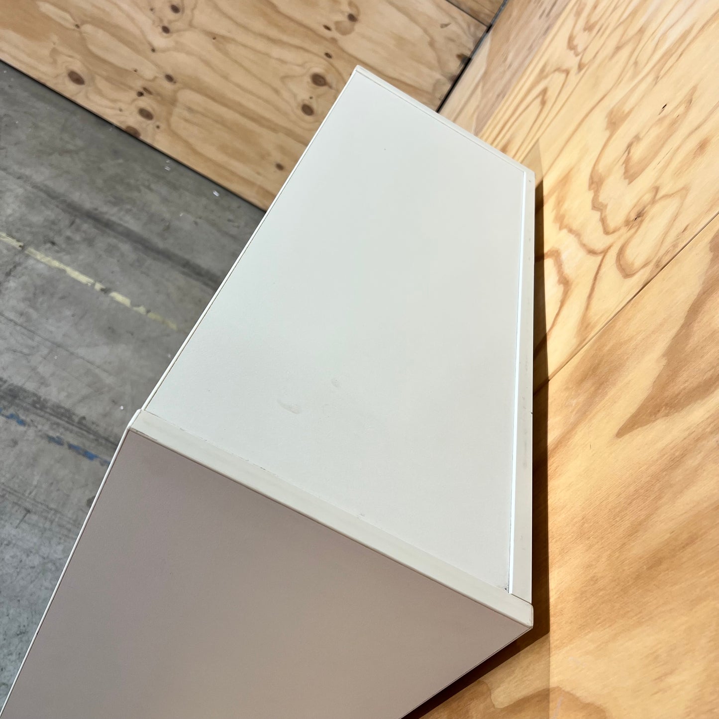 Small White Laminate Bookshelf