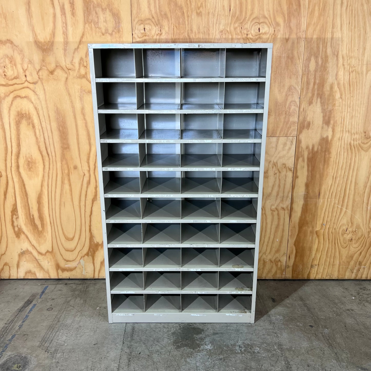 Industrial Steel Pigeon Hole Unit - Putty Grey