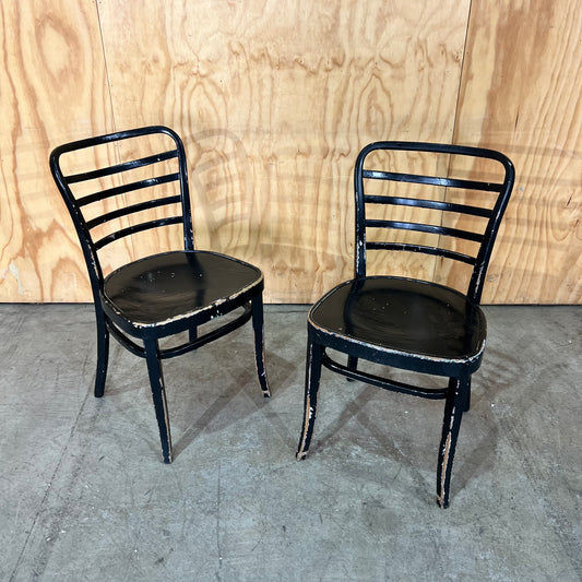 Thonet Horizontal Slat-Back Café Chair