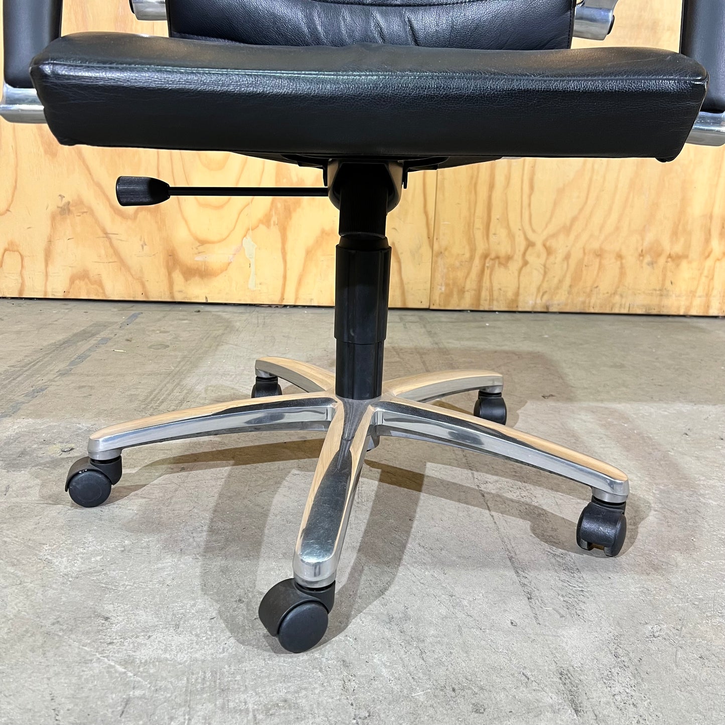 Black Leather executive chair with arms