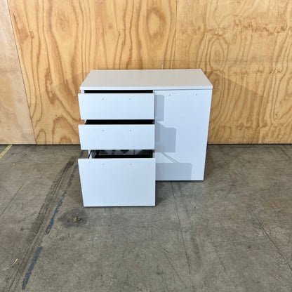 White Modular Office Cupboard (missing handles)
