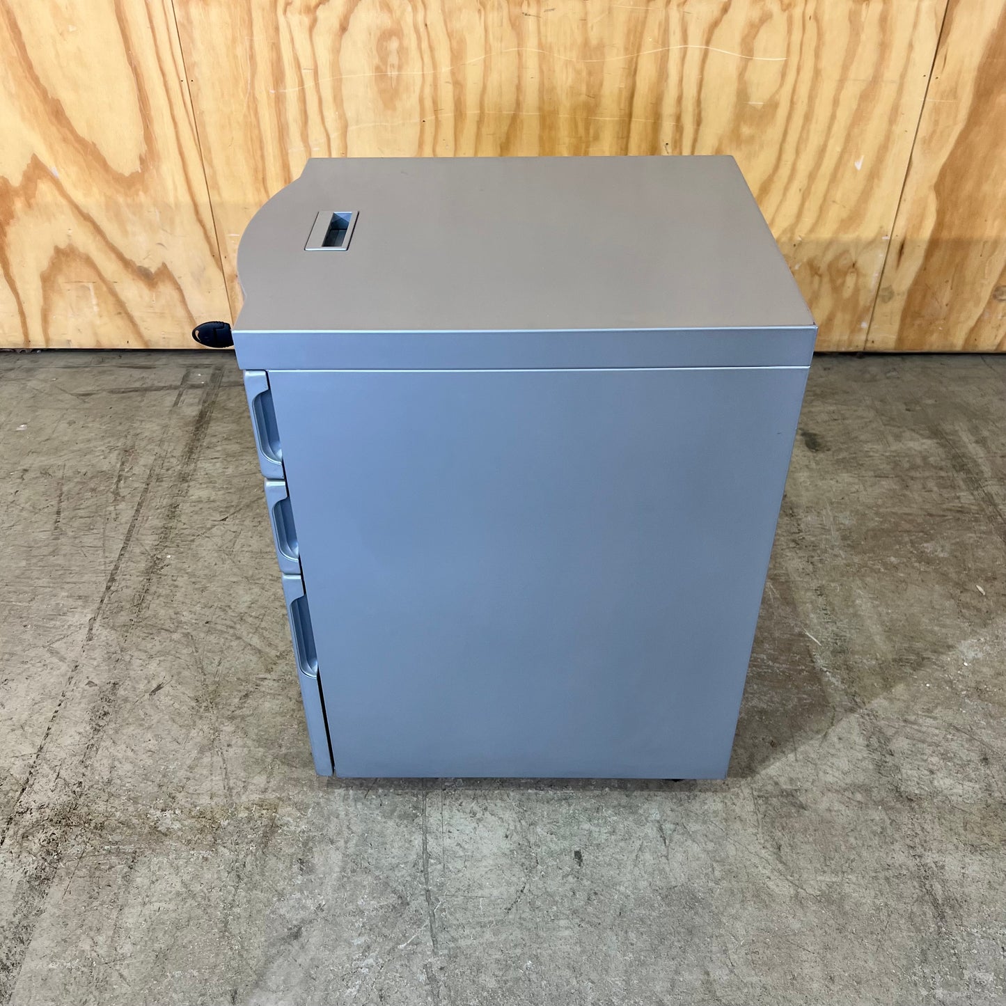 Silver Sloped 3 Drawer Pedestal