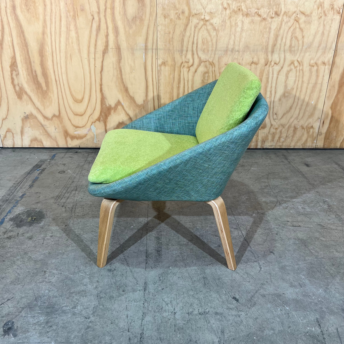 Opera Breakout Room Armchair